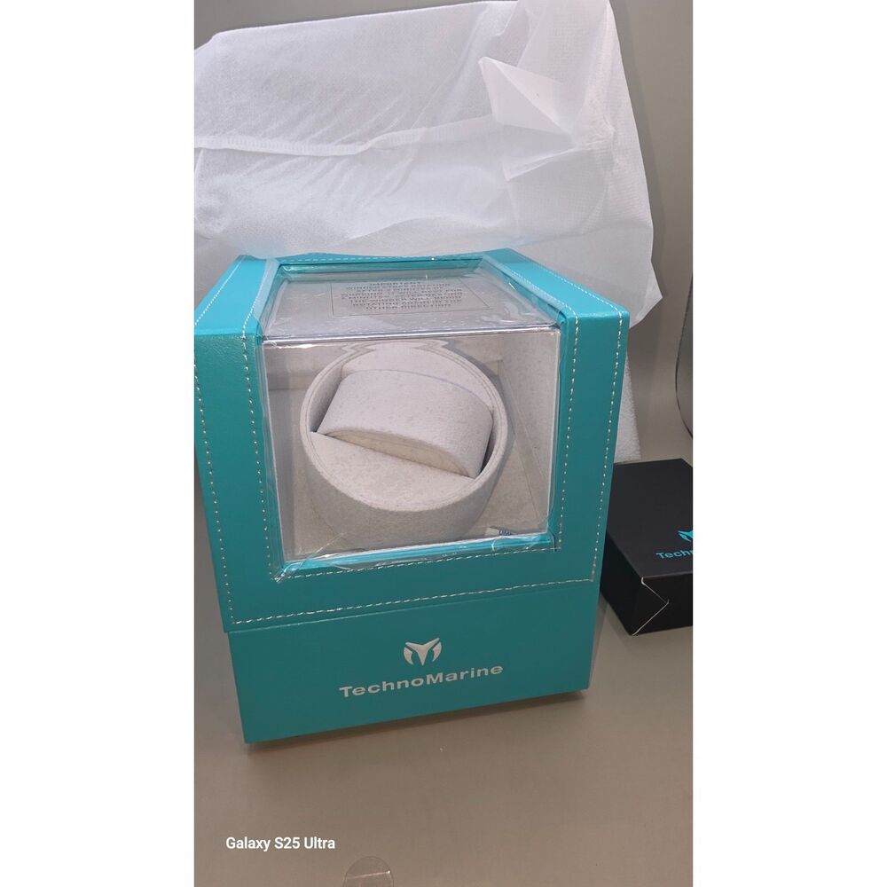TechnoMarine Single Automatic Watch Winder Turquoise Display Case New in Box